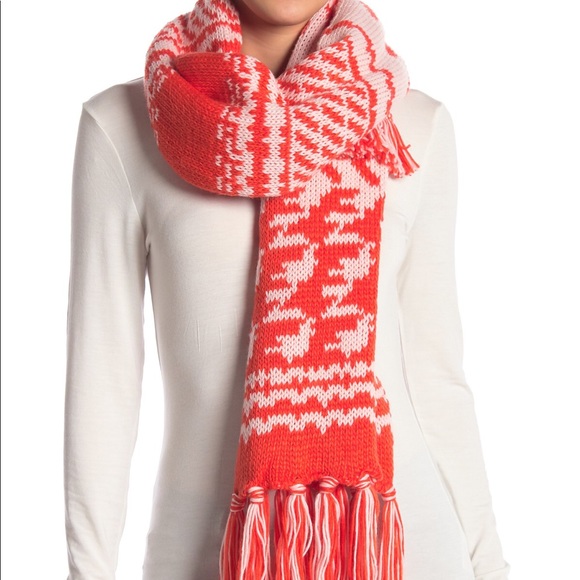 Free People Mile High Fleece Fringe Scarf - Picture 2 of 8